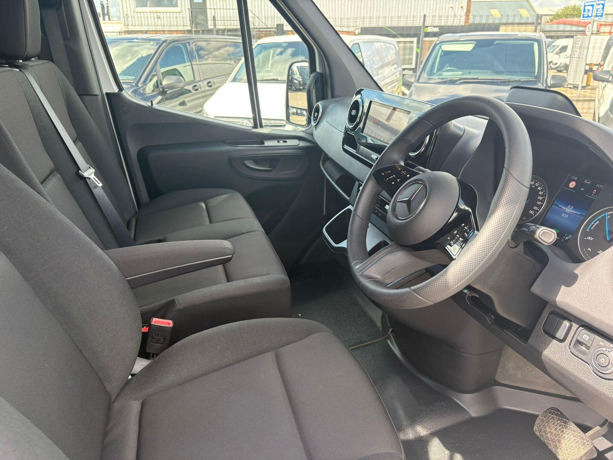 Mercedes-Benz eSprinter